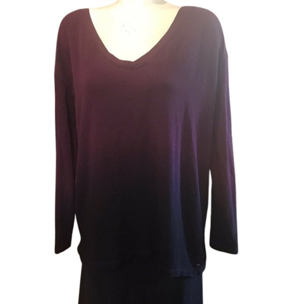 Womens Purple Ombre Long Sleeve V Neck Relaxed Fit Top